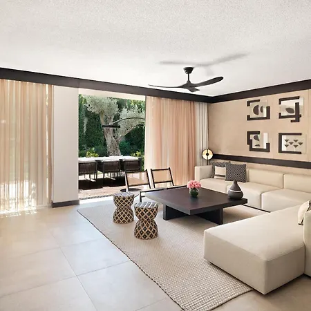 Caja By Maxx Royal 4*