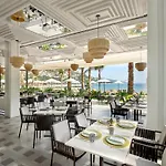 Caja By Maxx Royal Hotel