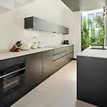 Caja By Maxx Royal Otel