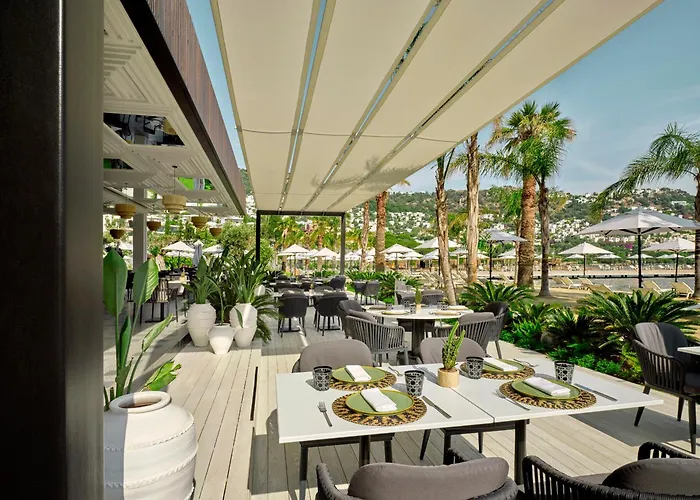 Caja By Maxx Royal 호텔